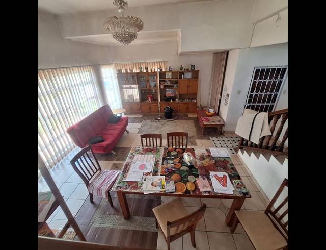 6 BEDROOM HOUSE FOR SALE IN RESERVOIR HILLS